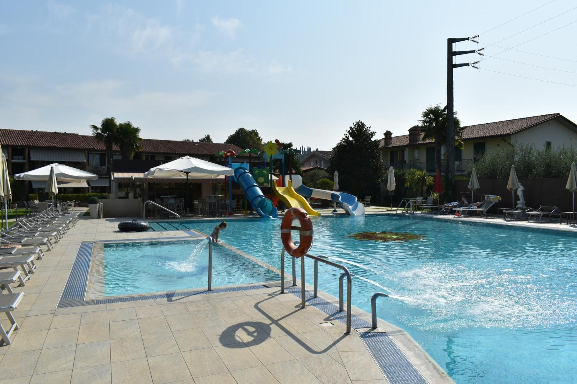 Residence La Margherita Лацизе Экстерьер фото